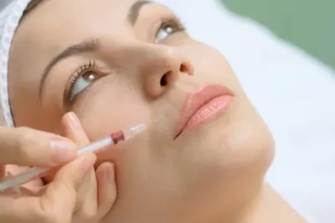 Cara Menghaluskan Kulit Wajah Dengan Suntik Botox