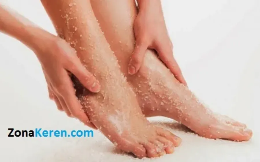 Mengatasi Kulit Kaki Kering & Pecah