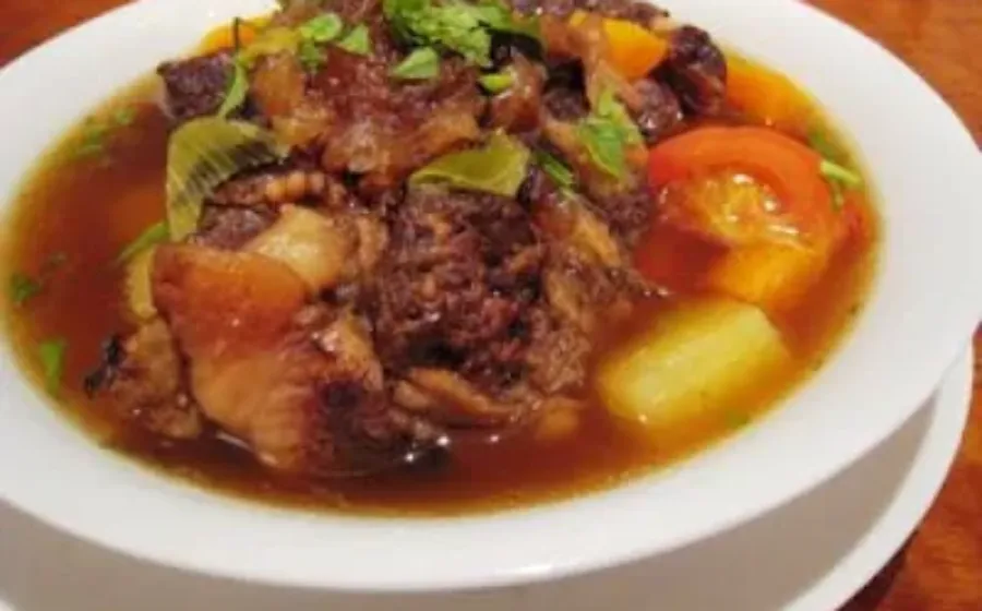 Resep Sop Buntut Sapi - Menu Buka Puasa Mudah dan Praktis
