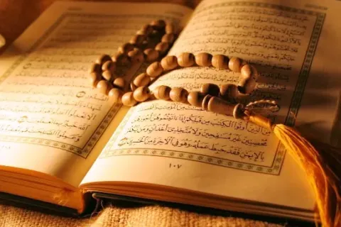 Ceramah Singkat Ramadhan: Kerugian di Bulan Romadhon