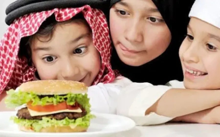 melatih anak puasa