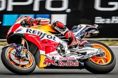 hasil race motogp sachsenring jerman 2015 juara podium moto2 moto3