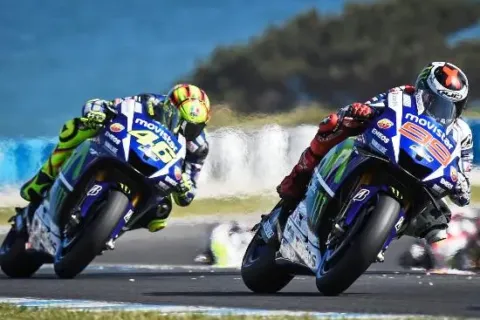 jadwal motogp sepang malaysia 2015 trans7 fp kualifikasi race moto2 moto3