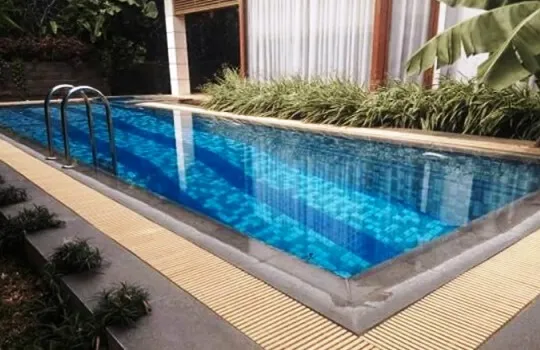 Tips Membuat Kolam Renang Minimalis di Lahan Terbatas