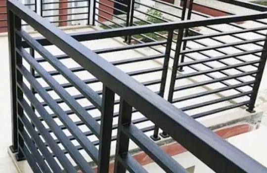 Tips Memilih Pagar Balkon Minimalis yang Perlu Diketahui