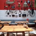 Tempat Makan di Tebet yang Enak dan Nyaman