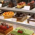 Manisnya Petualangan Rasa Mengejar Kue Istimewa di Jakarta dengan Clairmont Cake