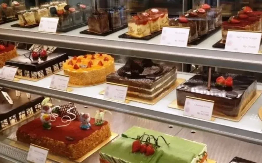 Manisnya Petualangan Rasa Mengejar Kue Istimewa di Jakarta dengan Clairmont Cake