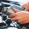 Tips Memilih Bengkel Ganti Oli Mobil Terpercaya dan Bisa Diandalkan