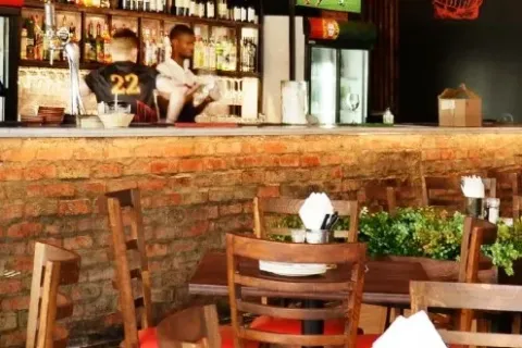 Mengenal Dias Tavern, Rekomendasi Restoran dan Bar di Cape Town dengan Hidangan Khas Portugis