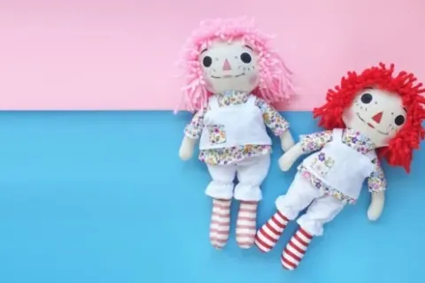 Boneka Vintage yang Unik dan Populer, Nostalgia yang Tak Pernah Pudar
