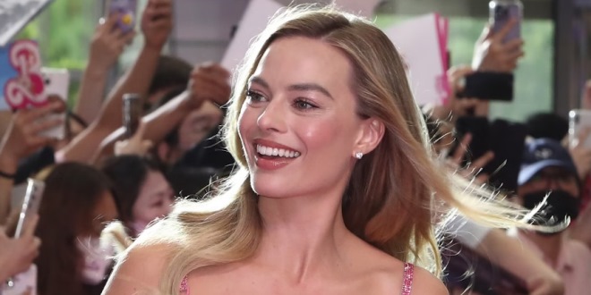 Perjalanan Karier Margot Robbie, Dari Negeri Kanguru ke Panggung Hollywood