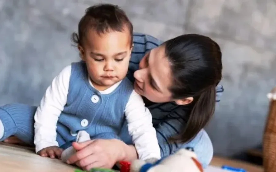 Tips Memilih Babysitter agar Buah Hati Merasa Nyaman