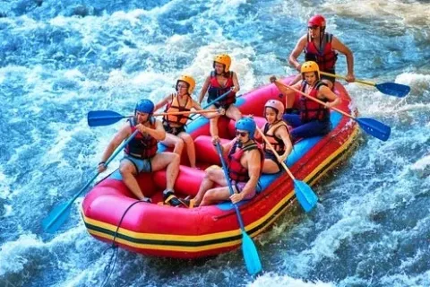 Spot Arung Jeram Paling Populer di Dunia yang Mungkin Belum Kamu Tahu