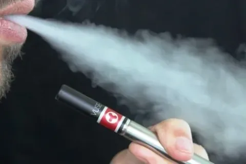 Bahaya Rokok Zombie yang Beredar di Thailand, Anak Muda Diminta Waspada