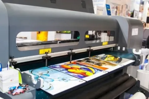 Dari Gutenberg ke AI Evolusi Mesin Cetak yang Mengubah Dunia