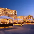 Keunggulan Hotel Emirates Palace, Kemewahan, Pelayanan Kelas Dunia, dan Pengalaman Tak Terlupakan di Abu Dhabi