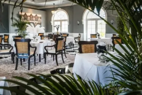 Rekomendasi Restoran Fine Dining di Bali yang Bisa Kamu Coba untuk Pengalaman Kuliner Mewah dan Berkesan