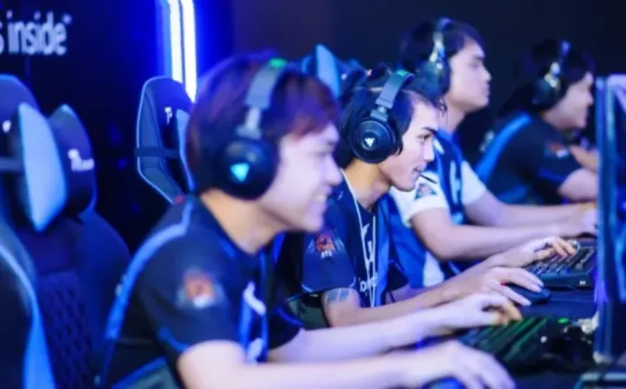 Mengapa E Sports Sangat Digemari dan Bagaimana Teknologi, Hiburan, dan Komunitas Bertemu dalam Satu Dunia yang Super Seru