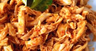 Mengenal Ayam Besisit, Kuliner Khas Bali yang Pedasnya Menggoda Selera
