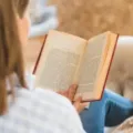 Novel Percintaan Terbaik Sepanjang Masa
