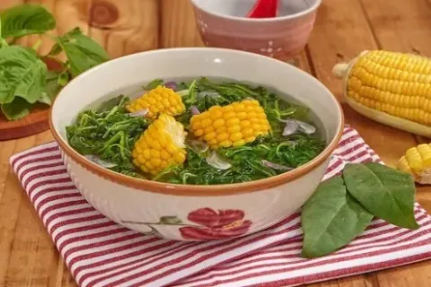 Sayur Bening Bayam yang Praktis dan Penuh Gizi