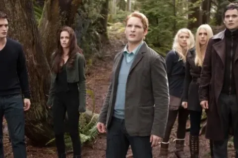 The Twilight Saga Breaking Dawn Part 2 Penuh Kejutan dan Emosi yang Bikin Kamu Sulit Move On dari Dunia Vampir dan Werewolf