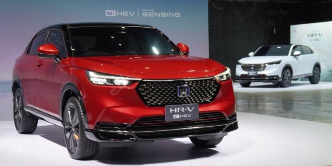 Alasan Mobil Hybrid Lebih Cocok untuk Pasar Indonesia Dibanding Mobil Listrik