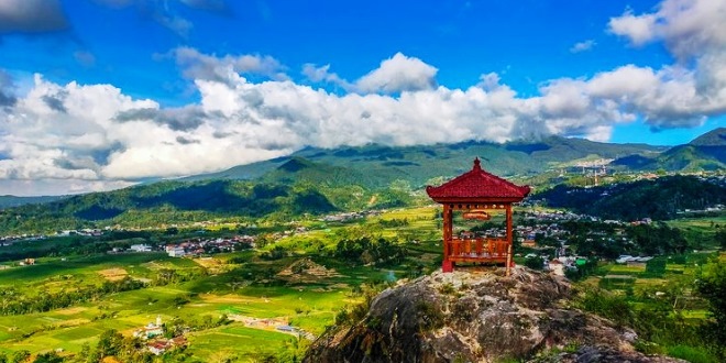 Pesona Alam Tawangmangu, Tempat Healing Paling Adem di Lereng Lawu