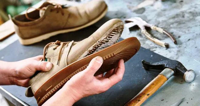 Layanan Reparasi Sepatu di StopNGo