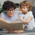Panduan lengkap cara mendukung perkembangan positif anak sejak usia dini