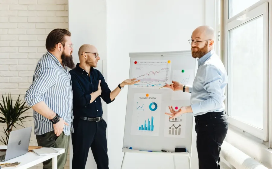 Cara mengembangkan usaha secara konsisten dengan strategi bisnis modern